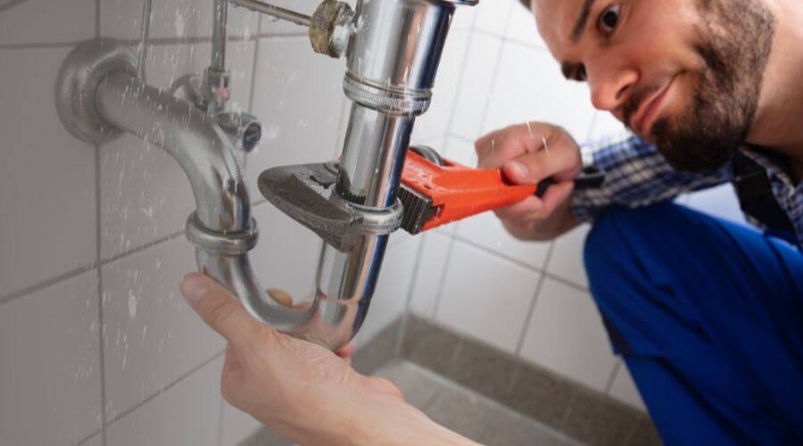Local tankless water heater installation in Brierfield, AL
